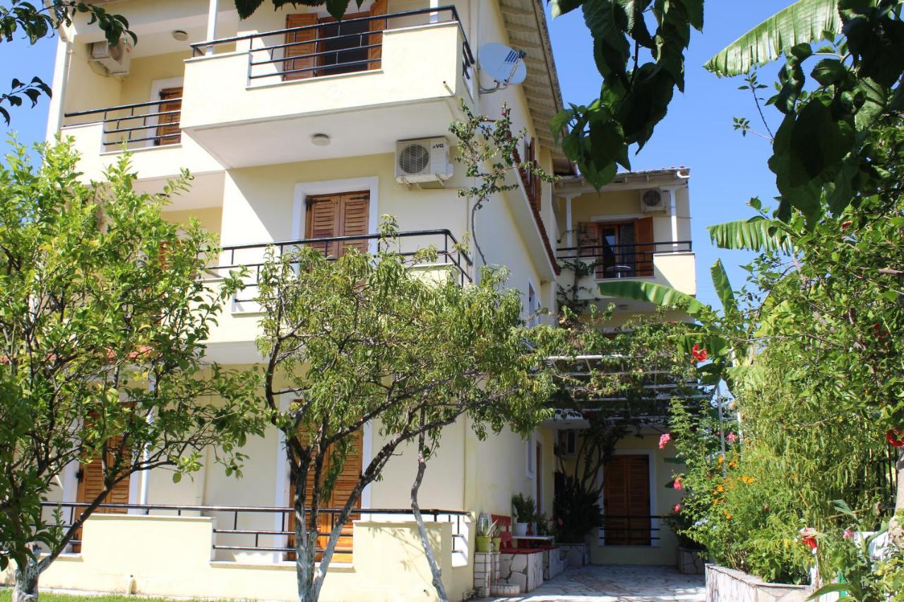 Sapfo Studios & Apartments Нидри Екстериор снимка